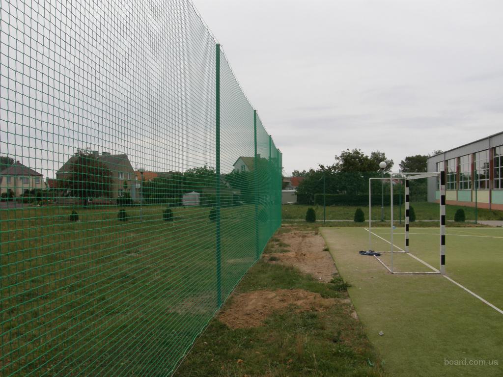 http://img3.board.com.ua/a/2002683891/wm/7-sitka-dlya-ogorodzhennya-sportivnih-majdanchikiv.jpg