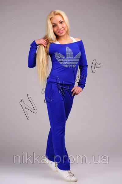 Продам спортивный женский костюм