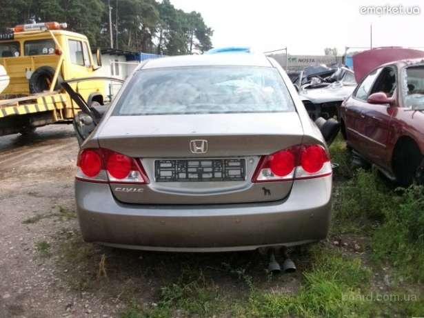 Форсунки омывателя лобового стекла camry