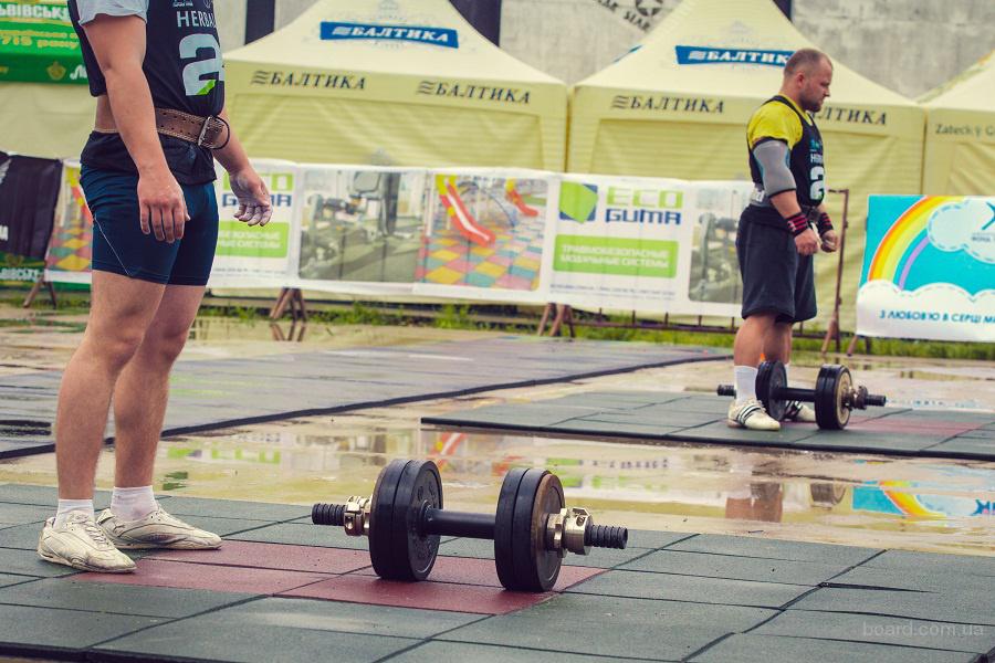 http://img3.board.com.ua/a/2005201409/wm/1-rezinovoe-pokryitie-dlya-sportzalov-rezinovyie.jpg