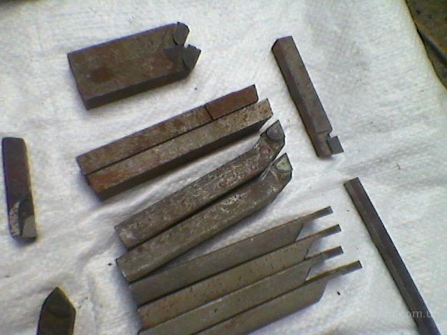 5 плашка. токарный инструмент фреза 502r38414gm-. фрезы райберы сверла. инструмент фрезы, резцы, метчики. сверла, плашки, плоскогубцы, подшипники.