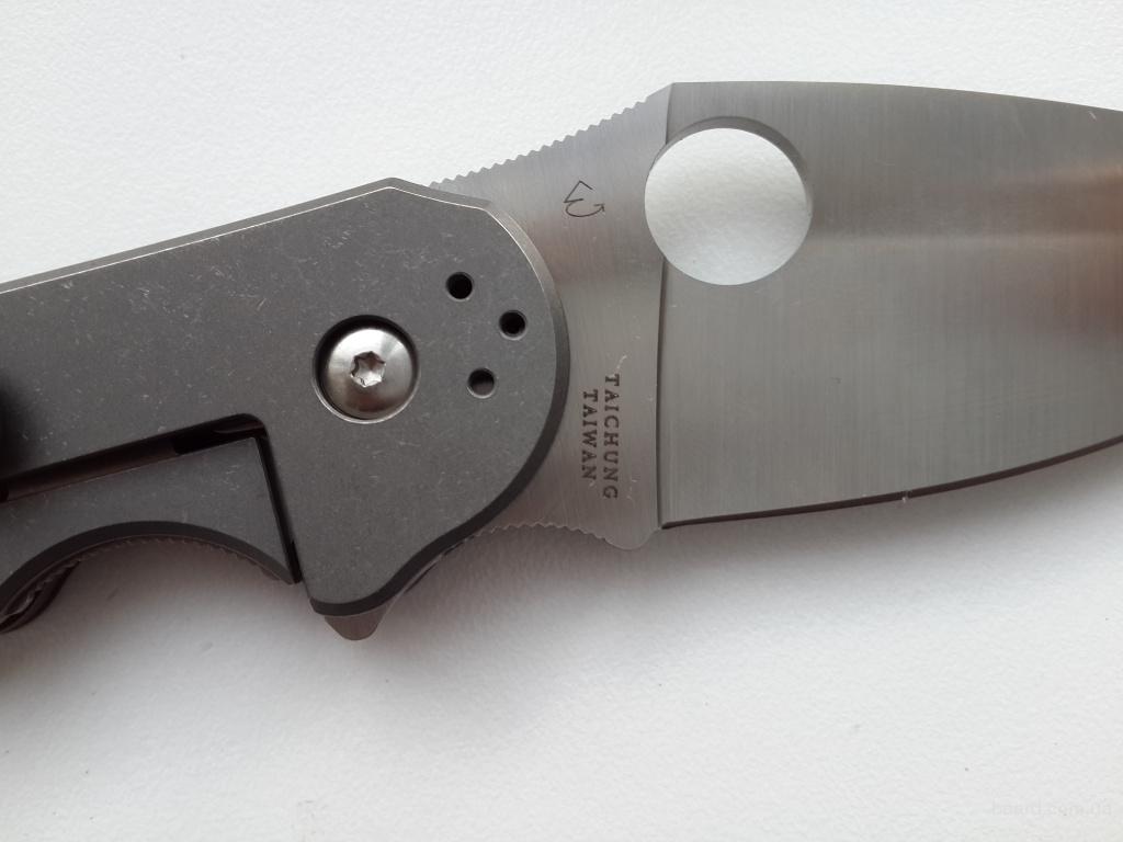 3-nozh-spyderco-domino-cts-xhp.jpg