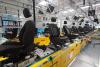 Работники на автозавод Adient (Польша)